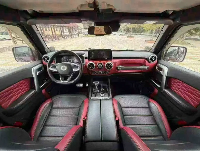 北京BJ40 内饰前排