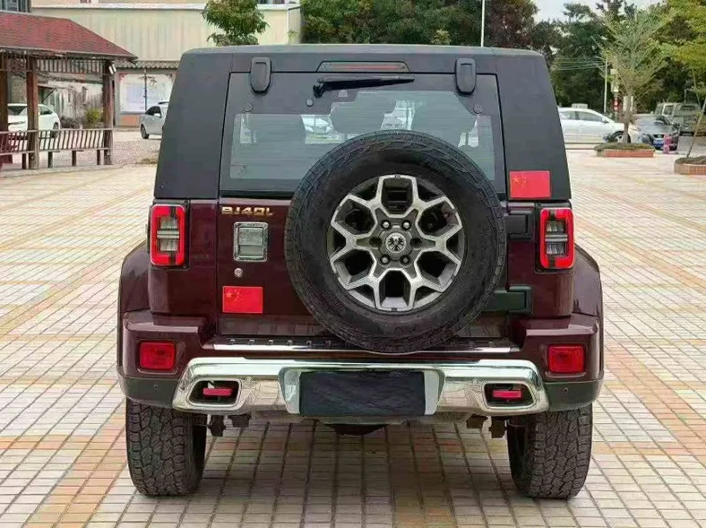 北京BJ40 驾驶室