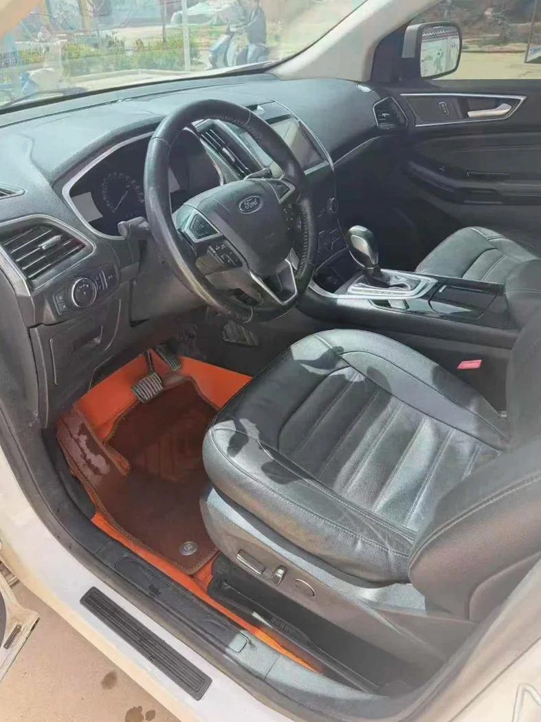 福特锐界 正面外观三