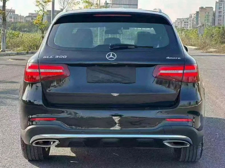 奔驰GLC 后面外观三