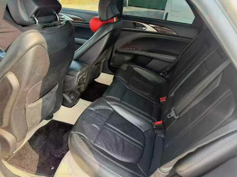 林肯MKZ 后面外观二