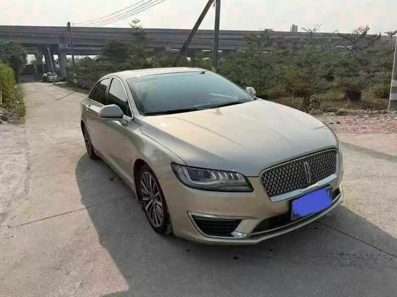 林肯MKZ 正面外观二