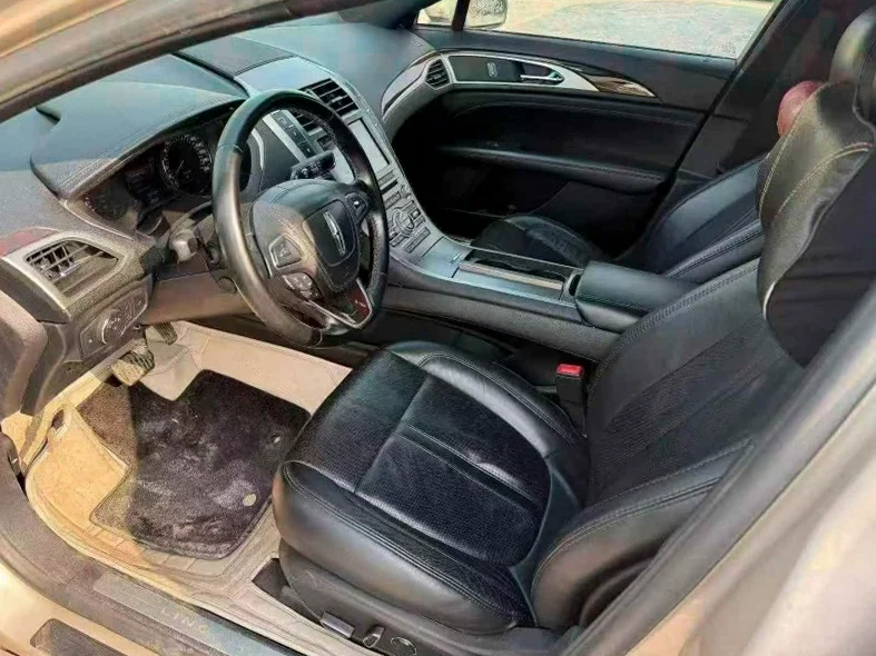 林肯MKZ 后面外观一