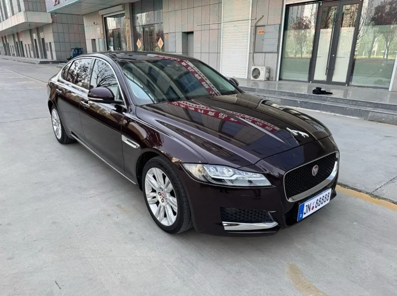 捷豹XFL 正面外观二