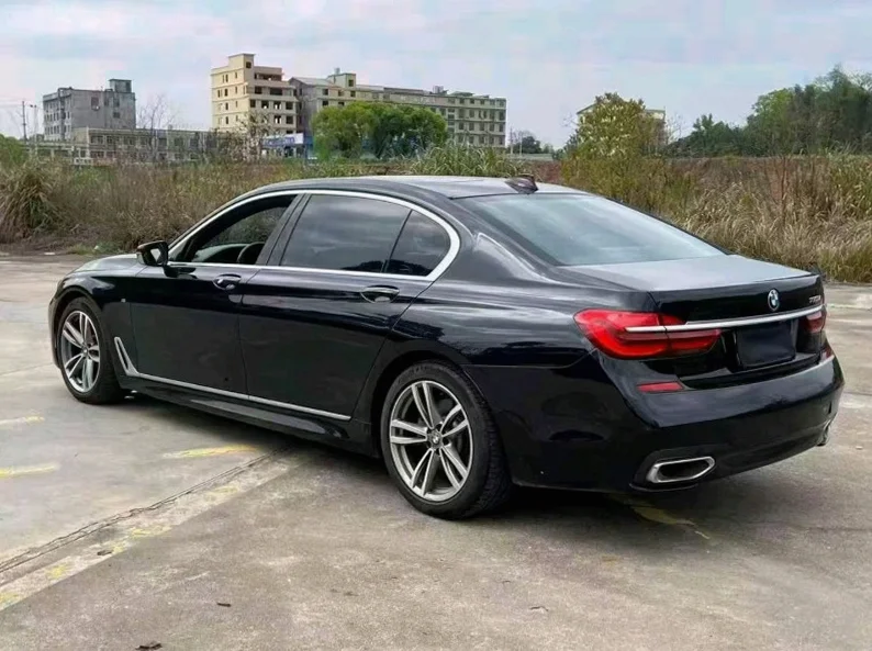 宝马7系 内饰前排