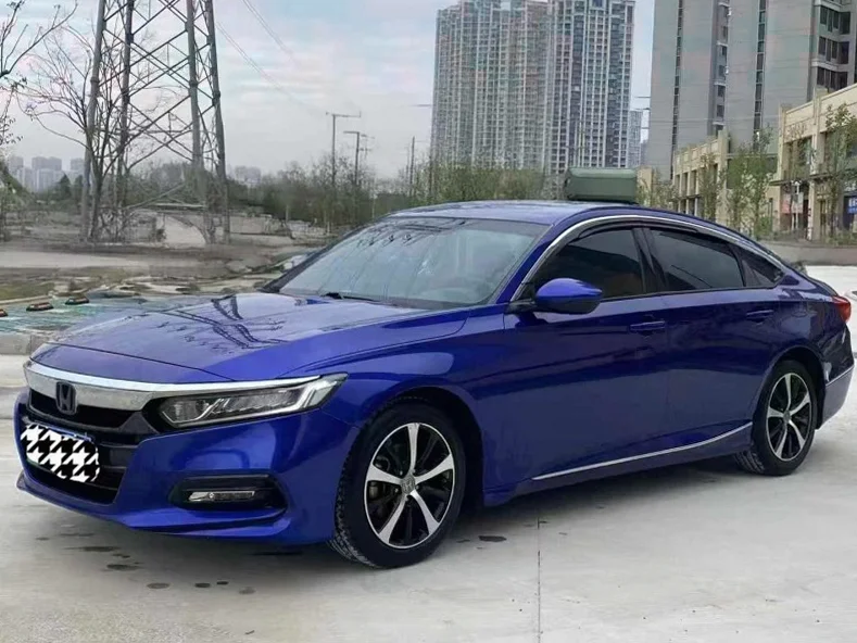 本田思域 正面外观二