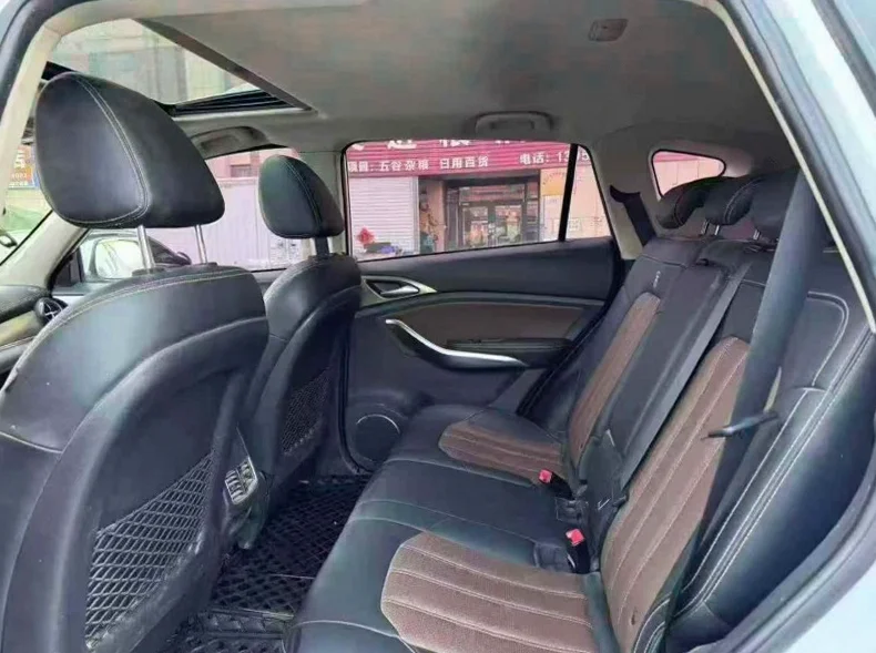 比亚迪宋 后面外观二