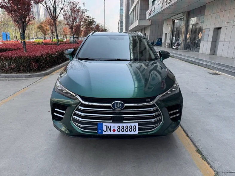 19年比亚迪唐混动四驱版