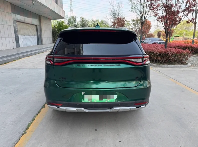 比亚迪唐 驾驶室