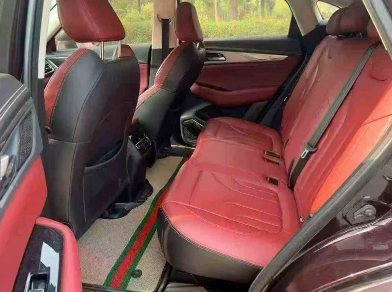 长安汽车CS85 内饰前排