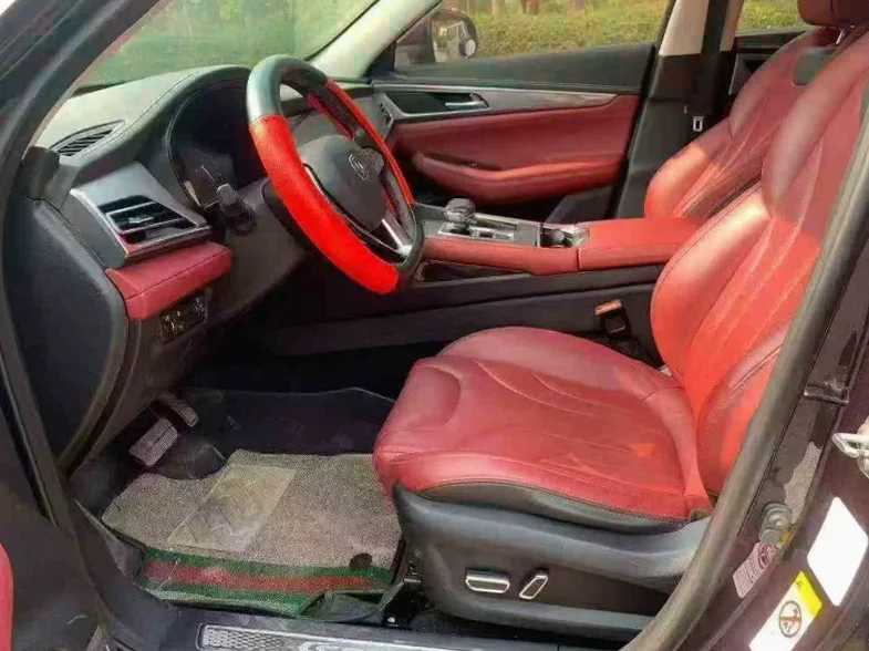 长安汽车CS85 后面外观二