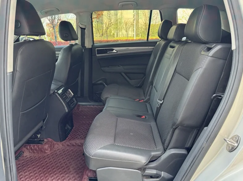 大众途昂 内饰前排