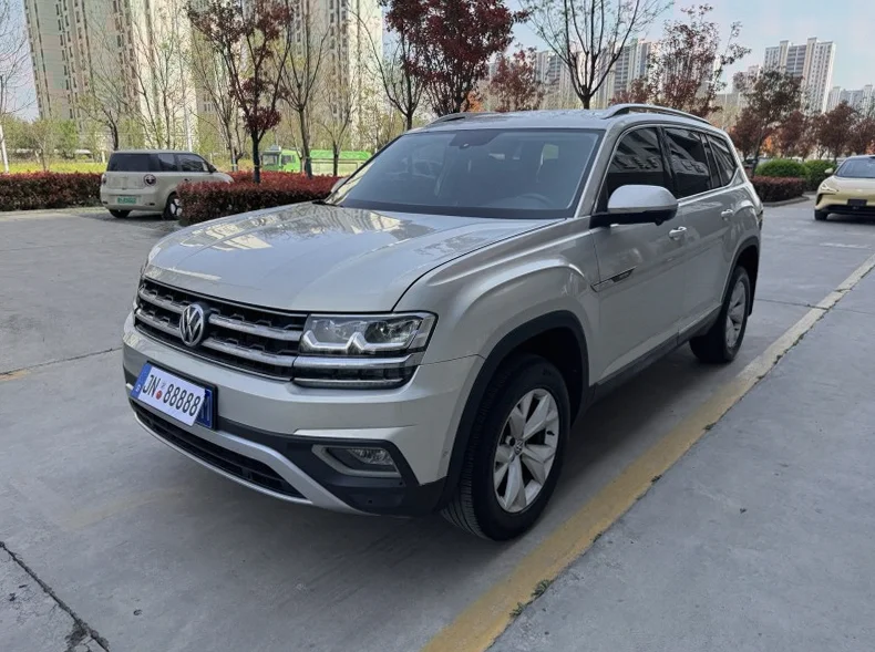 大众途昂 正面外观三