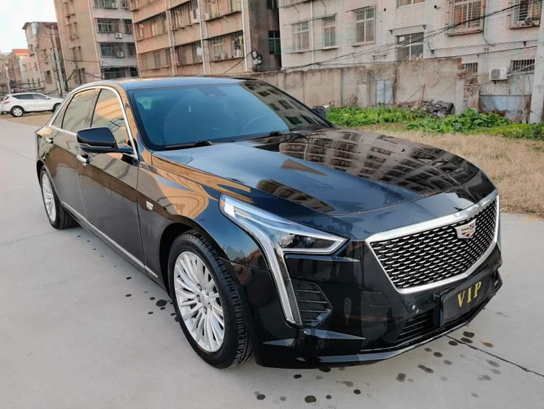 凯迪拉克CT6 正面外观二