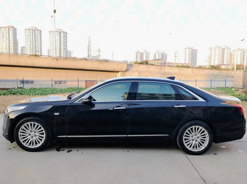 凯迪拉克CT6 内饰后排