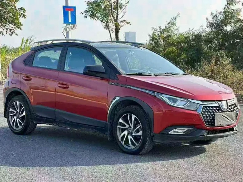 纳智捷U5 正面外观二