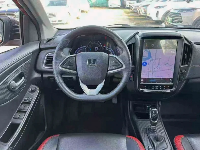 纳智捷U5 后面外观二