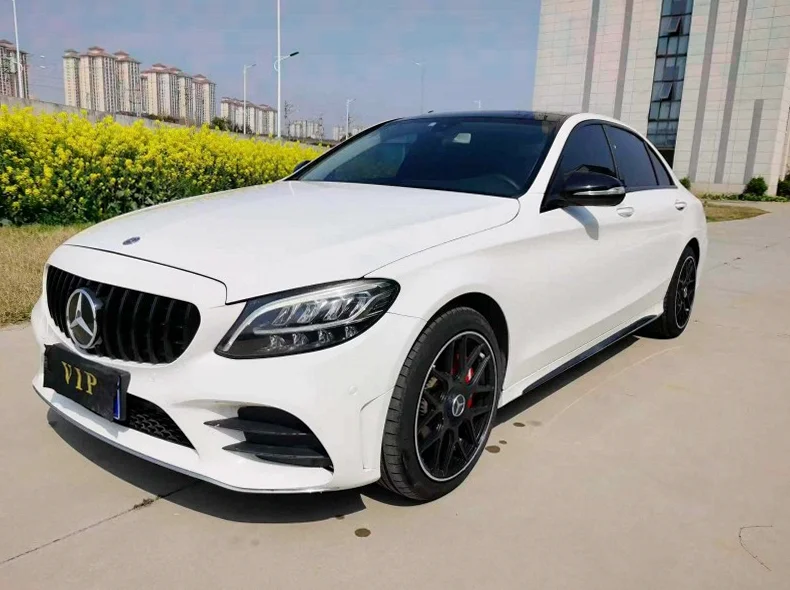 奔驰C 正面外观三