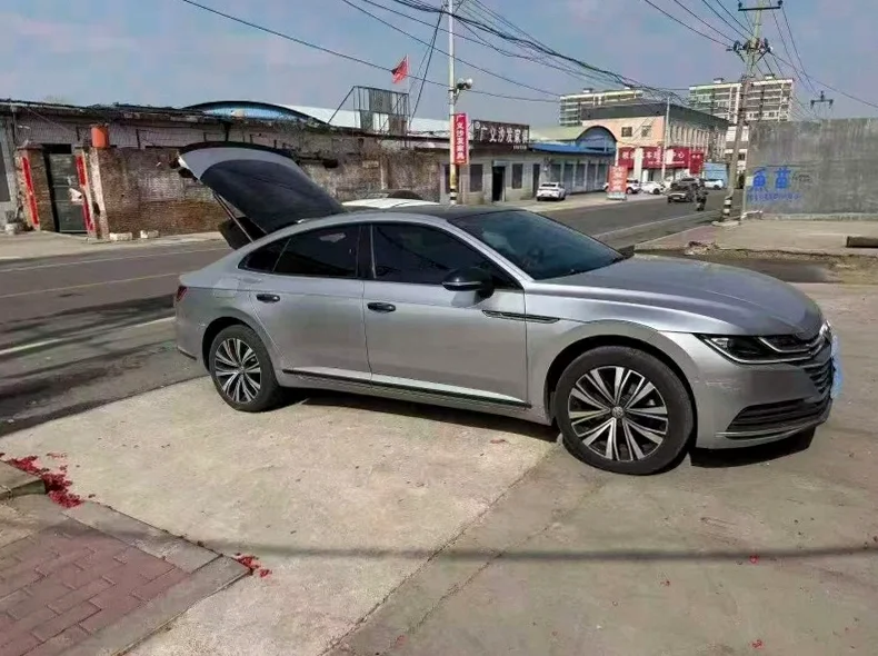 大众CC 正面外观二