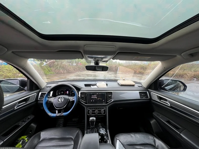 大众途昂 后面外观二