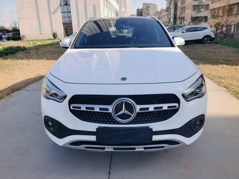 20年奔驰GLA200 1.3T自动高配