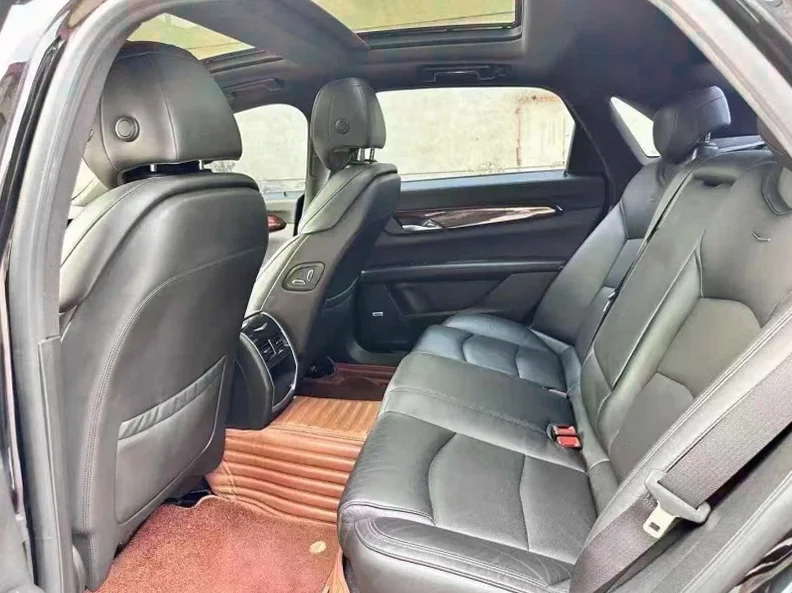 凯迪拉克CT6 后面外观三