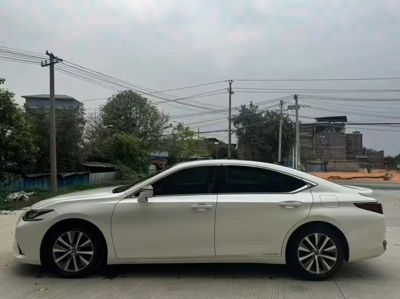 雷克萨斯ES 内饰后排