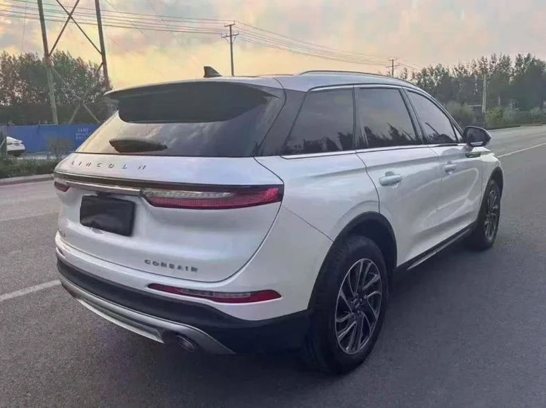 林肯冒险家 内饰前排