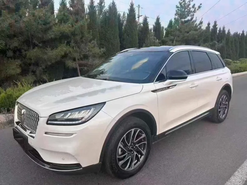 林肯冒险家 正面外观二