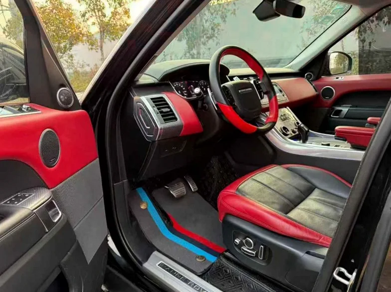 路虎揽胜运动 后面外观三