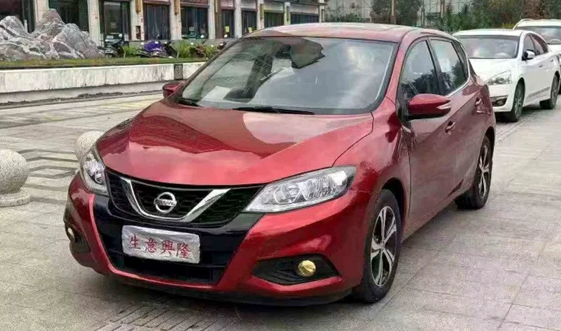 日产骐达 正面外观三