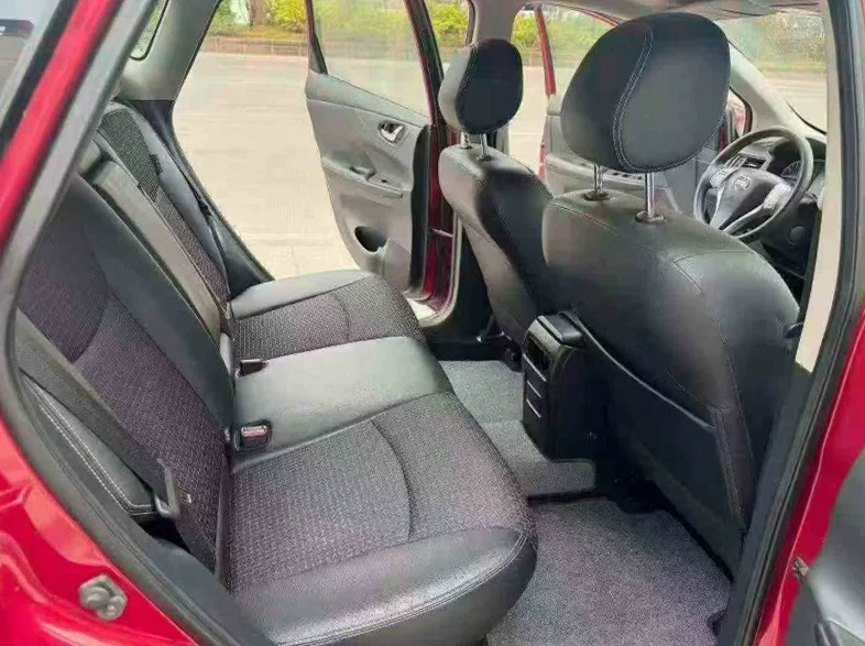 日产骐达 后面外观三