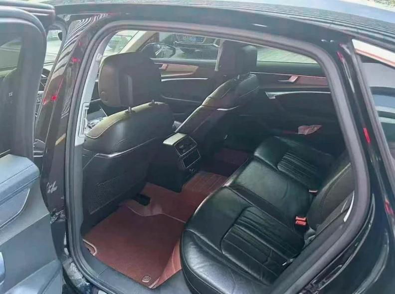 奥迪A6L 后面外观二