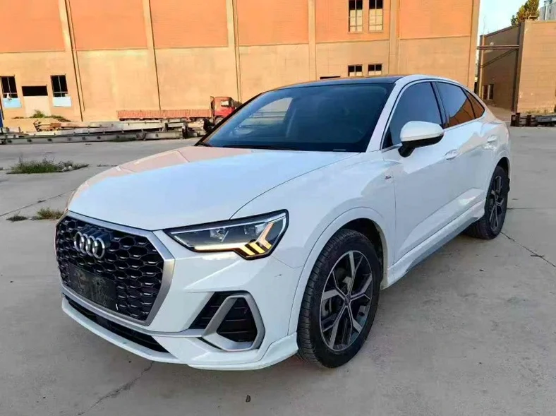 奥迪Q3 正面外观二