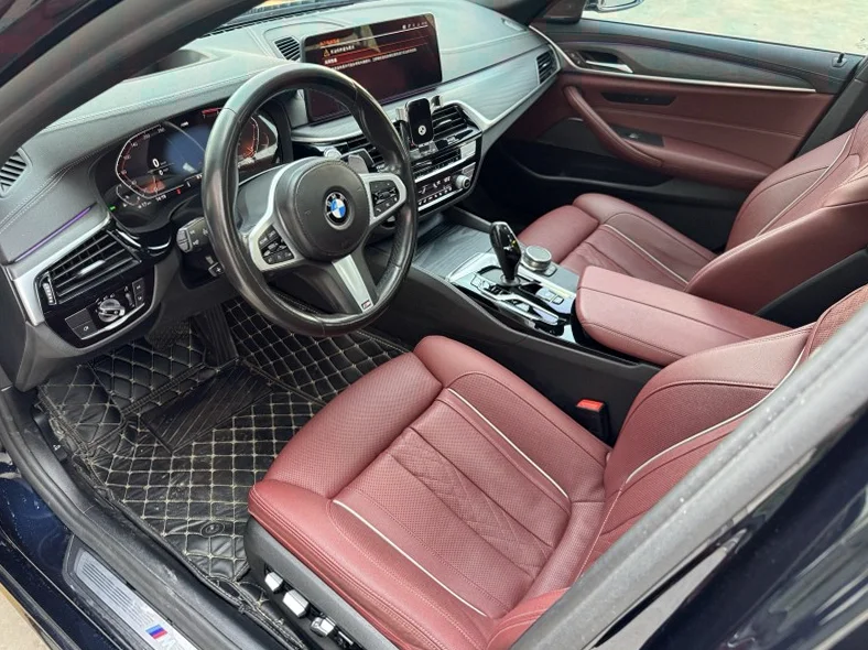 宝马5系 后面外观三