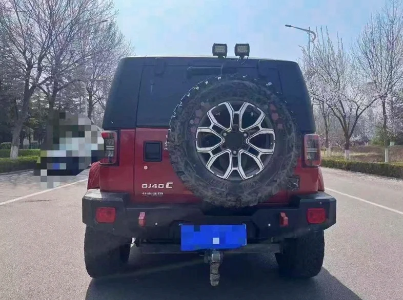 北京BJ40 内饰前排