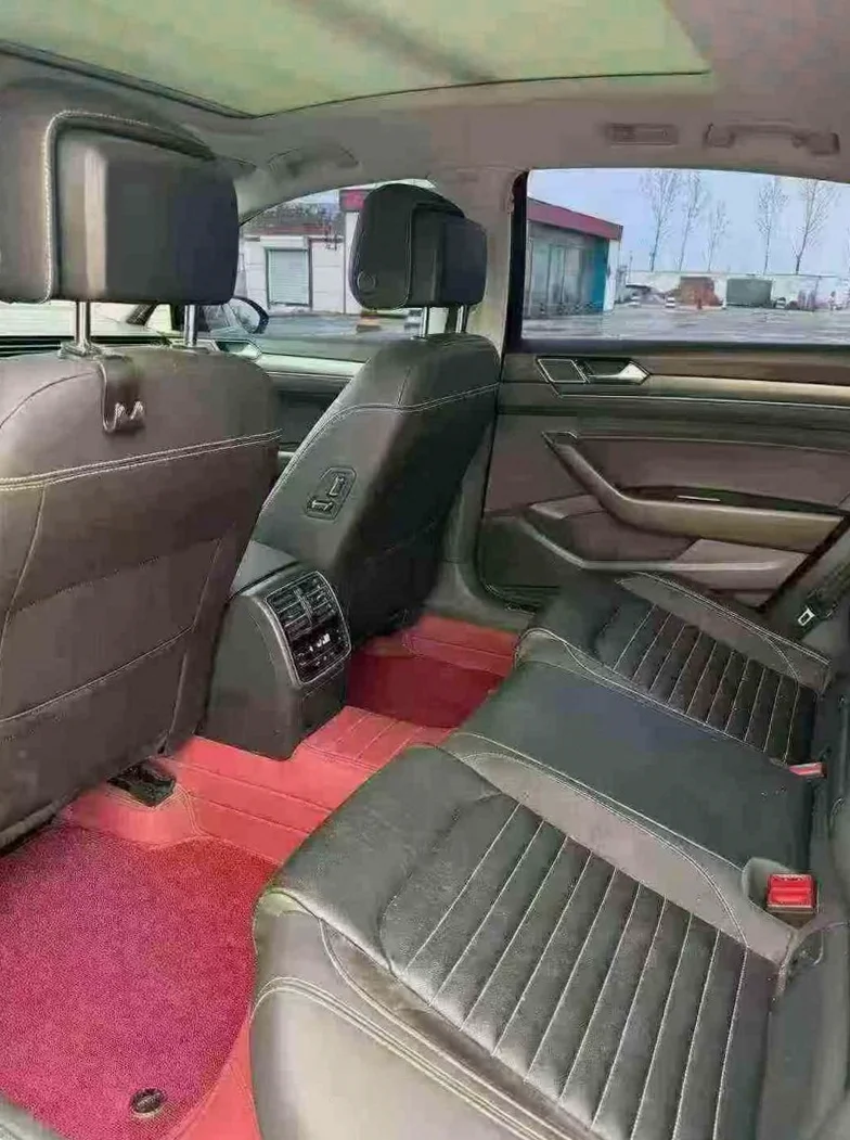 大众速腾 后面外观一