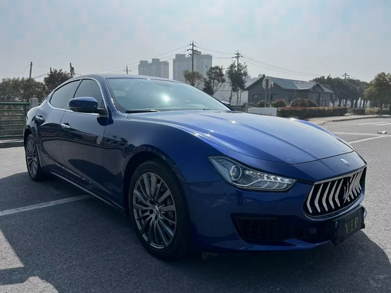 玛莎拉蒂Ghibli 正面外观二