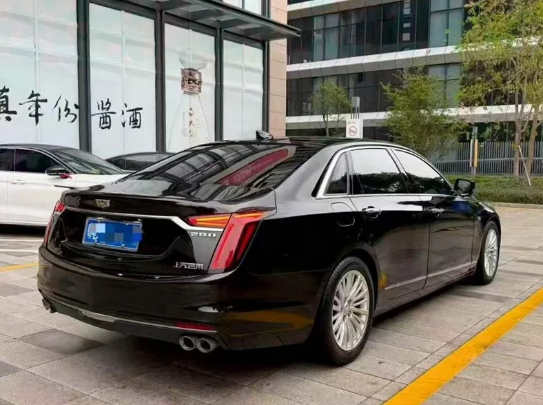 凯迪拉克CT6 内饰后排