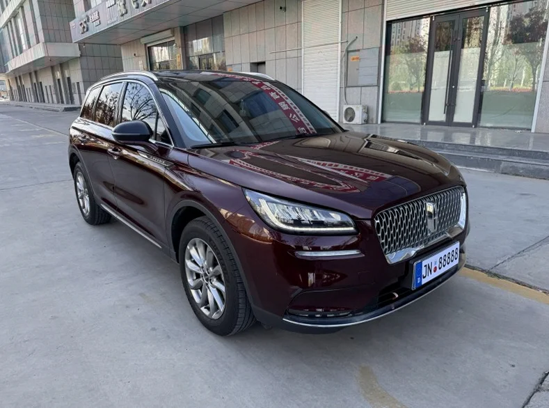 林肯冒险家 正面外观二