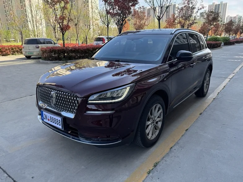 林肯冒险家 正面外观三