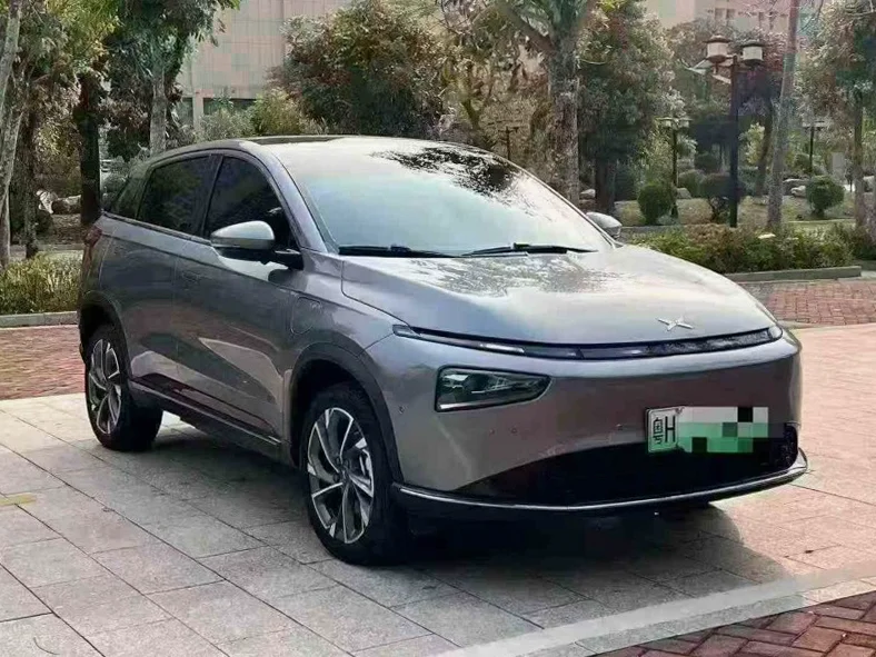 小鹏汽车G3 正面外观二