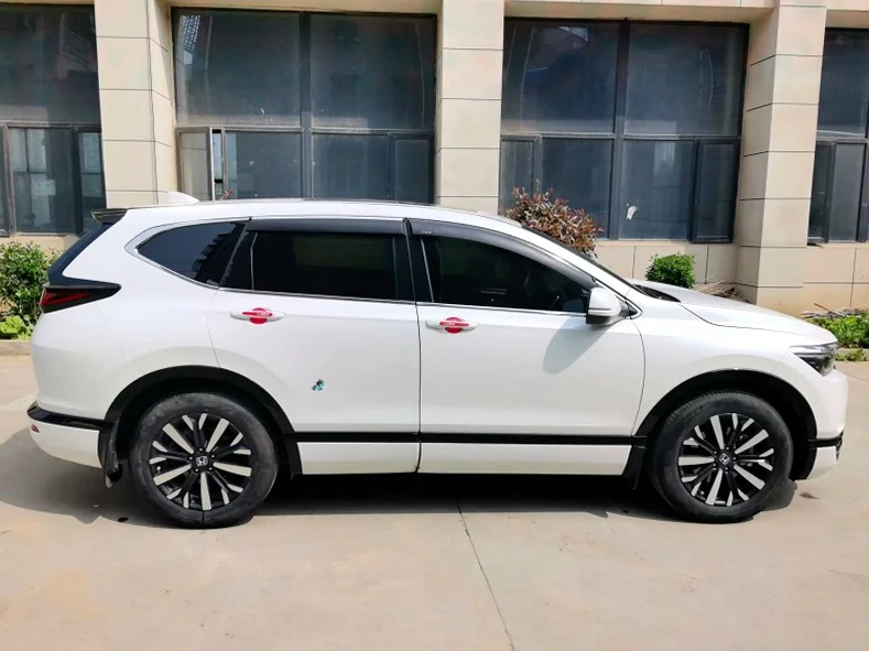 本田皓影 内饰后排