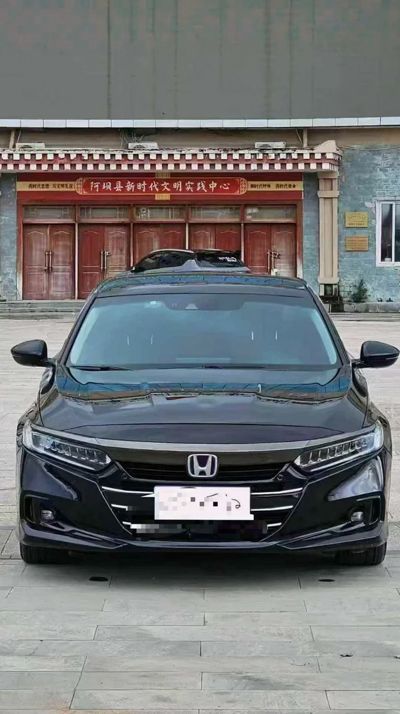 22年本田雅阁十代半混动顶配