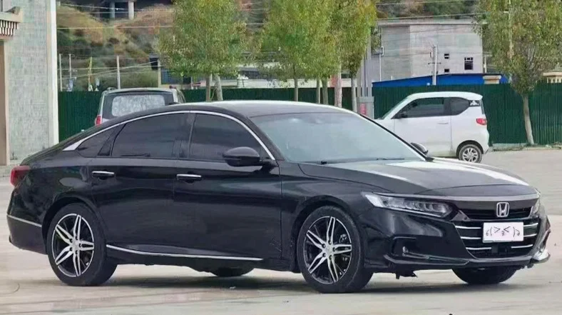 本田雅阁 正面外观二