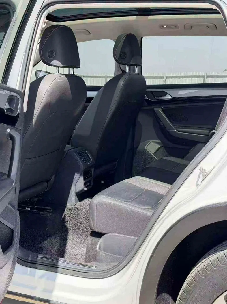 大众探岳 后面外观二