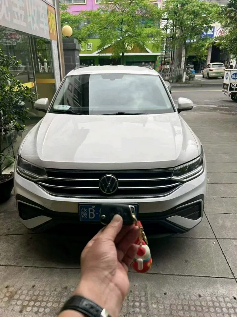 22年大众途观L 2.0T舒享版