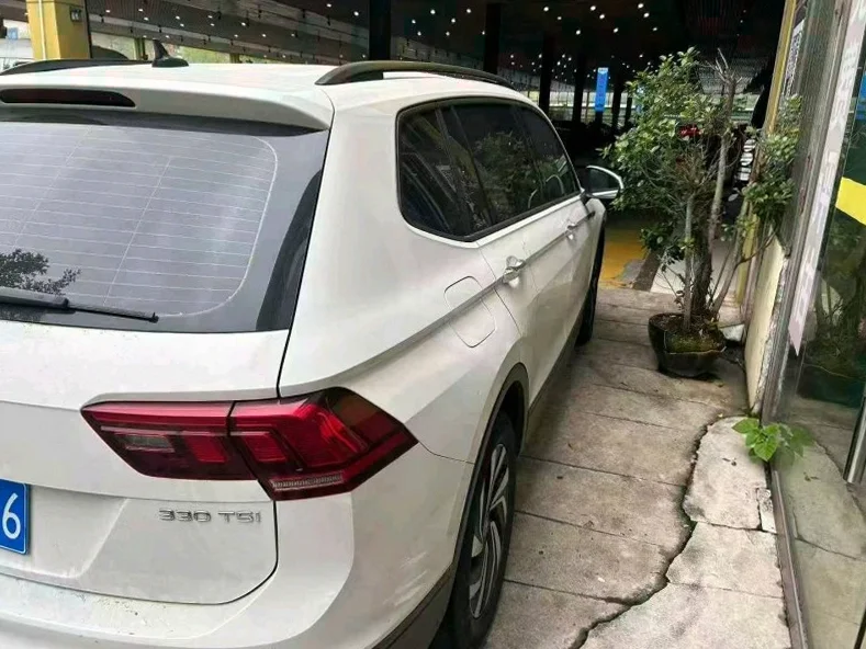 大众途观 后面外观三