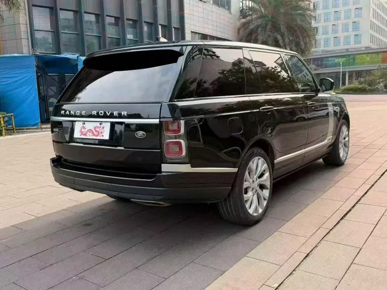 路虎揽胜 内饰前排