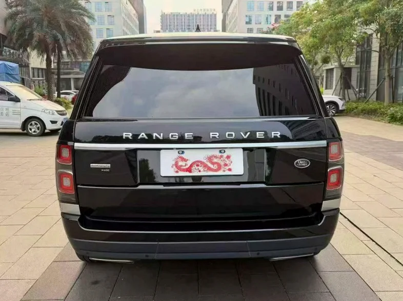 路虎揽胜 内饰后排